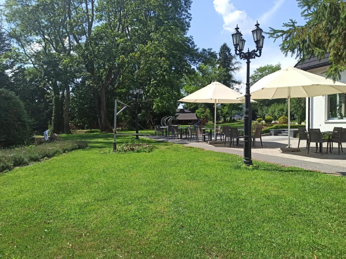 Dwor Wapowce Hotel Exterior foto